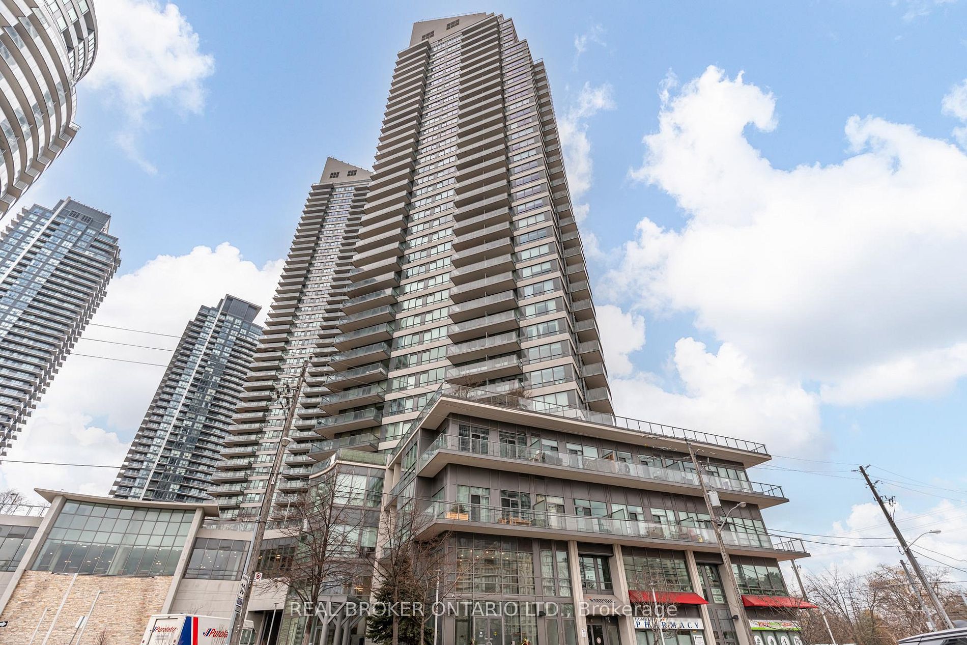 2240 Lakeshore Blvd W 702 — Buyer Represented by David Anderson Oey